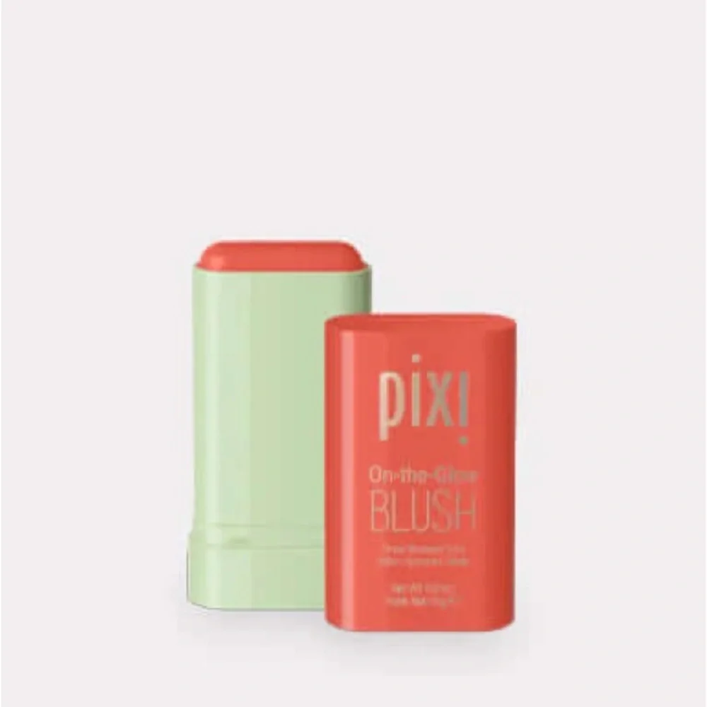 💝NIB Pixi On The Glow Blush Stick, juicy💝